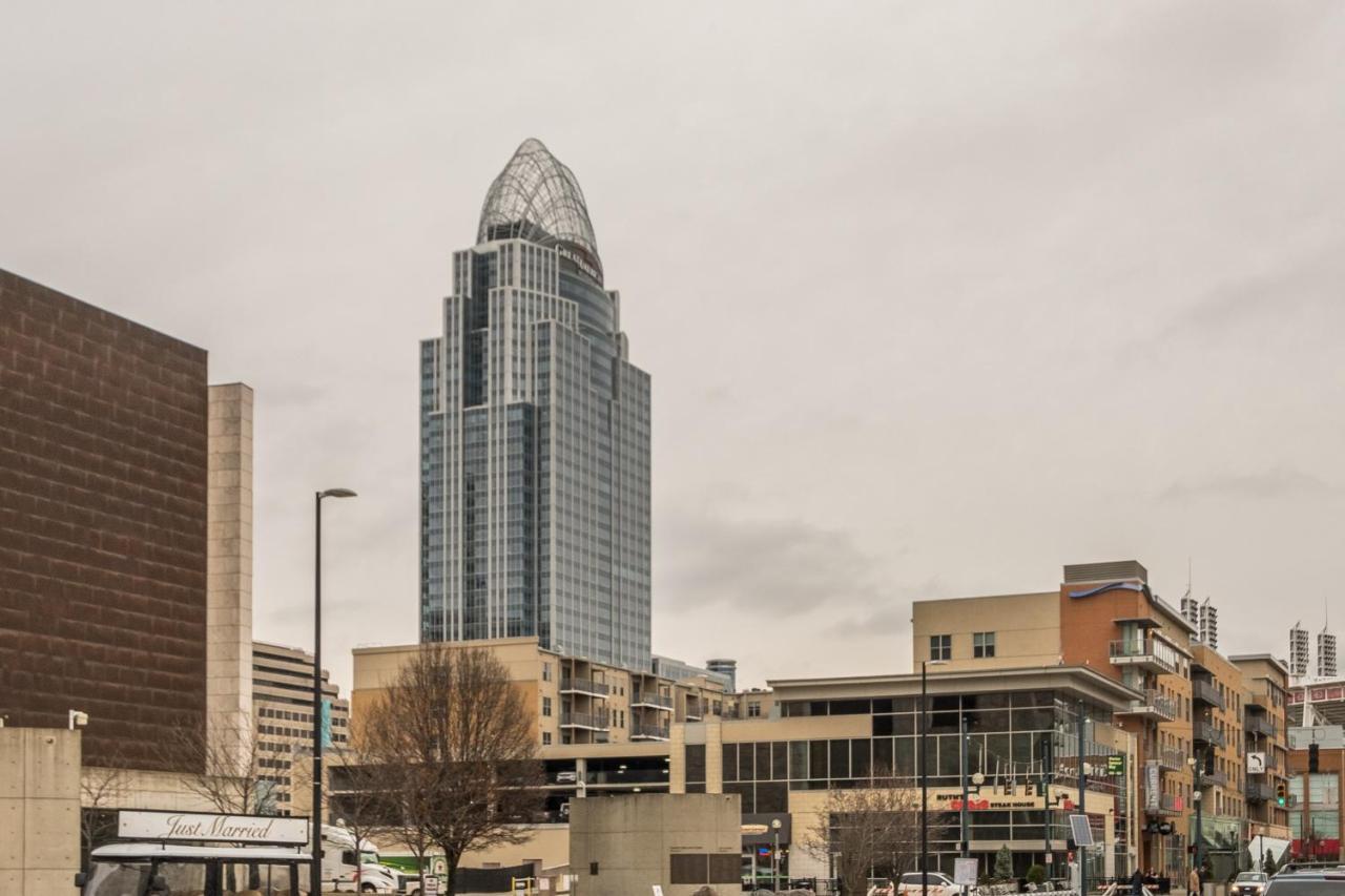 Frontdesk I Sycamore Place Apts Downtown Cincinnati Luaran gambar
